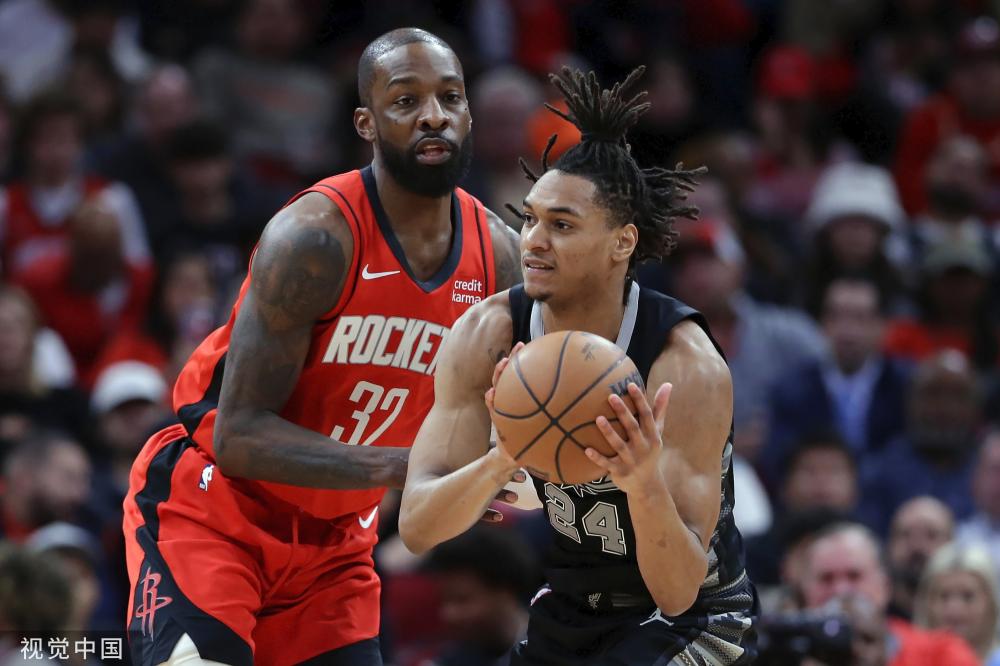 魔术秀等进 魔术秀等进