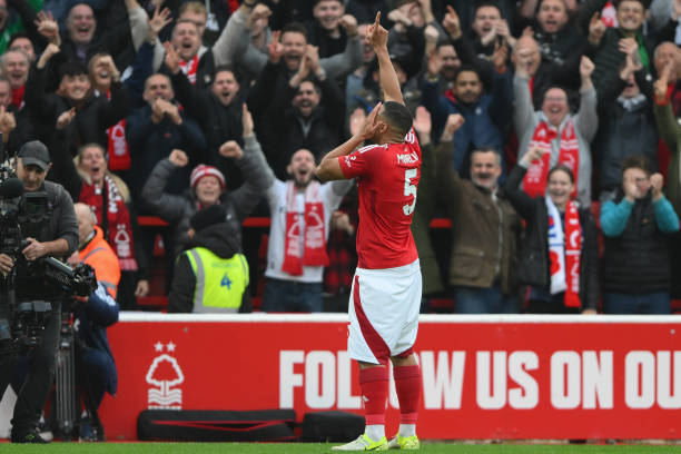 使得球迷和 使得球迷和